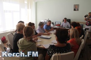 Новости » Общество: Керчанам не будут включать в квартплату обслуживание несуществующих подвалов