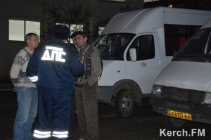 Новости » Общество: В Керчи ГИБДД выявила шесть маршруток с неисправностями