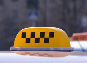 В Керчи появился мошенник, «кидает таксистов на деньги», - читатель