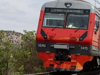 Новости » Общество: Крымская железная дорога сократила количество поездов