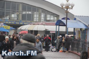 Многодетную мать обворовали на центральном рынке в Керчи