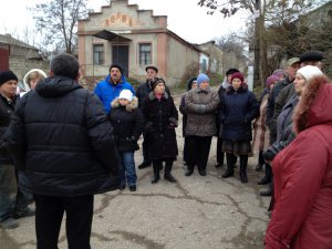 Депутат попросил руководство Керчи отремонтировать дорогу в Мичурино