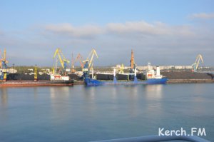 Роснефть поставит в Крым 1,6 млн т топлива через керченский порт
