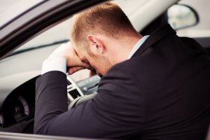 Новости » Общество: Керчане-должники не смогут сесть за руль автомобиля