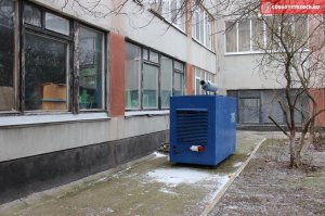 Новости » Общество: В Керчи дизель-генераторы в школах доукомплектуют перекидными рубильниками