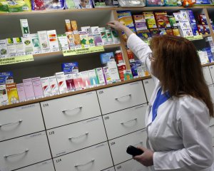 Новости » Общество: В Крыму заявили о снижении цен на жизненно необходимые лекарства