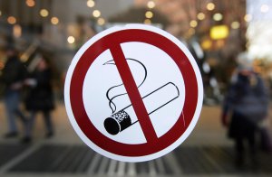 Правительство РФ поддержало запрет на продажу сигарет в больших пачках