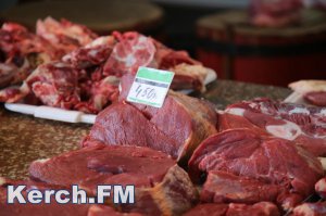 Новости » Общество: В Керчи к концу марта на рынках могут разрешить торговать свининой