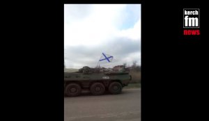 Ты репортер: Через Керчь снова проехала колонна военной техники (видео)