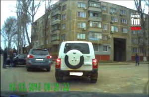 В Керчи на перекрестке Курортная - Ульяновых произошло ДТП (видео)