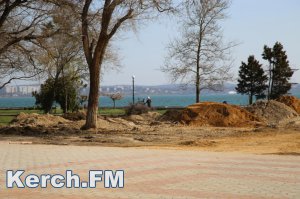Новости » Общество: В Керчи начата реконструкция набережной