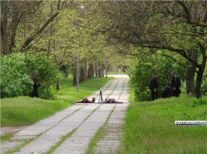 Новости » Криминал и ЧП: Во время антитеррористических учений керчан укладывали на землю лицом вниз