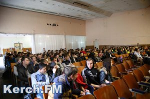 Новости » Общество: В Керчи студентам политехнического колледжа рассказали о вреде наркотиков