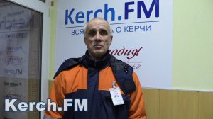 Новости » Общество: Керчане жалуются в КРЭС на плановые ремонтные работы на сетях