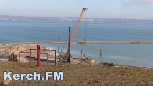 Новости » Общество: Рабочие мосты через керченский пролив обещают ввести в июне