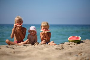 В Крыму планируют организовать летний отдых для 180 тысяч детей