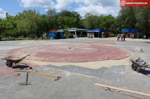 В Керчи новую площадку под аттракционы на набережной откроют к 1 июня