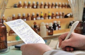 Крымским аптекам за продажу лекарств без рецепта грозят штрафы