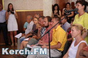 Новости » Общество: Власти Керчи пообещали, что фонтаны в Аршинцево заработают 1 июля