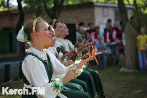 В Керчи празднуют День рыбака (видео)