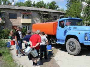 В Крыму более 40 населенных пунктов пользуются привозной водой