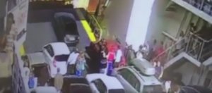 Новости » Криминал и ЧП: Водитель, который утопил машину на переправе, – из Карачаево-Черкесской Республики