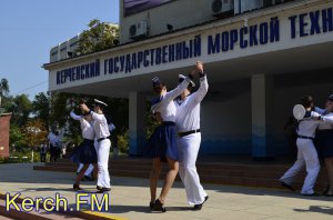 Студенты керченского  университета поблагодарили Константинова за отопление в общежитии