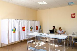 Новости » Общество: Для строителей Керченского моста организовали избирательные участки