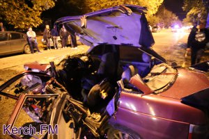 Новости » Криминал и ЧП: В Керчи в аварии пострадал ребенок, один из водителей убежал