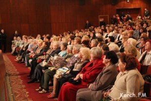 Новости » Общество: В Керчи отметят День учителя и День пожилого человека