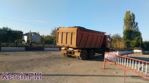 Новости » Общество: В Керчи ремонт на Аршинцевском мосту так и не начали