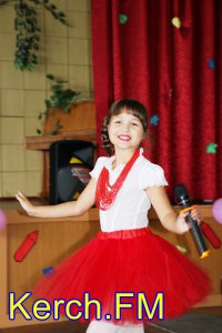 В керченской школе ко Дню учителя педагоги пели про ЕГЭ (видео)