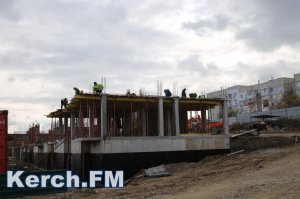 В Керчи отстранили от работ генподрядчика строительства дома для переселенцев