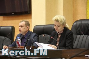 Новости » Общество: Министр ЖКХ Крыма не согласен с решением о сокращении замглавы администрации Керчи