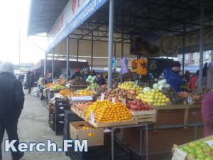 В Крыму на 13 социально значимых продовольственных товаров снизились цены