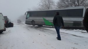 Новости » Общество: На керченской трассе в аварию попал рейсовый автобус и фура