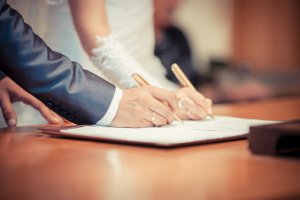 Новости » Общество: В Керчи в канун Нового года зарегистрируют свой брак четыре пары