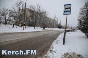 Новости » Общество: ГИБДД Крыма рекомендует временно отказаться от поездок на автомобилях в связи с непогодой