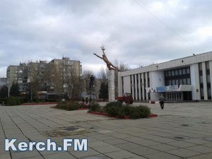 Новости » Общество: В Керчи в ДК «Корабел» назначили нового директора