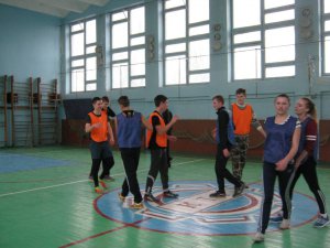 Новости » Спорт: В Керчи прошли соревнования по баскетболу среди студентов