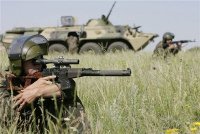 Новости » Общество: В Крыму на Опуке проходят военные учения (видео)