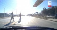 Керченские пешеходы продолжают игнорировать новые светофоры