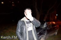 В Керчи пьяный водитель врезался в фуру дальнобойщика (видео)