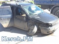 Новости » Криминал и ЧП: В Керчи в аварии 29-летний водитель получил амнезию
