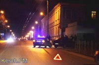Новости » Криминал и ЧП: В Керчи вечером произошло ДТП на военкомате
