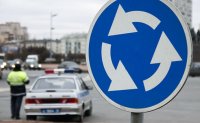 Новости » Общество: В России изменятся правила проезда перекрестков с круговым движением