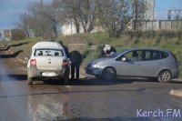 Новости » Криминал и ЧП: В Керчи на шоссе Героев Сталинграда произошла авария, движение затрудненно
