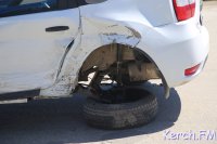 Новости » Общество: В Керчи на Ворошиловском кольце столкнулись «Nissan» и «Fiat»