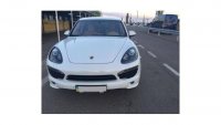 Украинские пограничники задержали ехавший из Крыма «Porsche Cayenne» с поддельными документами