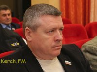 Новости » Общество: Керченское отделение партии ЕР исключила депутата Круглова из своих членов
